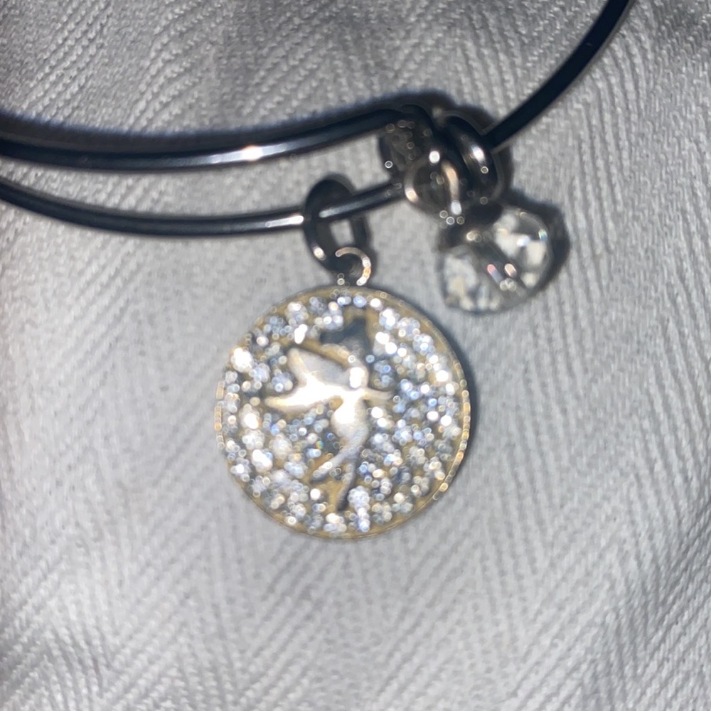 Tinkerbelle bracelet - Picture 2 of 5